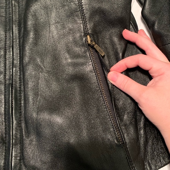 Black Anjum Collection Faux Leather Jacket (bin1) - Picture 2 of 5